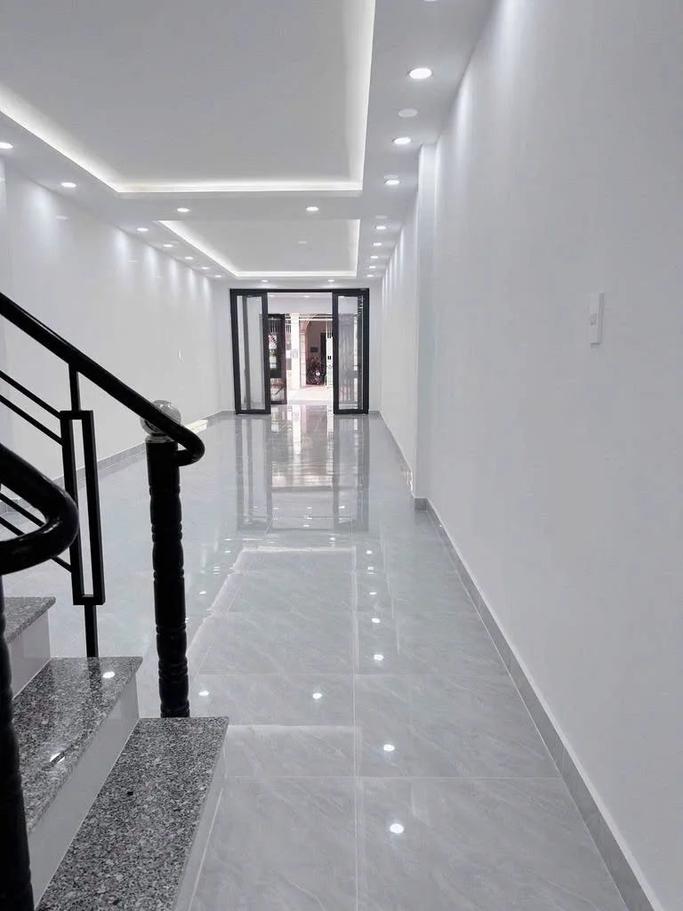 Cho thuê Nhà : 22 Đường số 4, Phường 7, Quận Gò Vấp. Giá thuê : 25 triệu/tháng