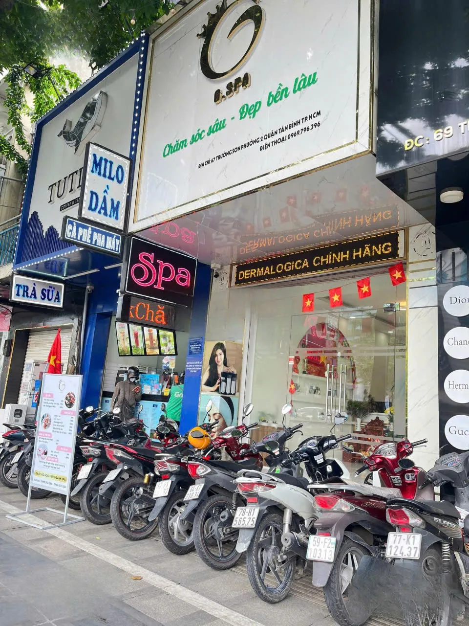 Cho thuê Nhà : 67 Trường Sơn, Quận Tân Bình. Giá thuê : 25 triệu/tháng