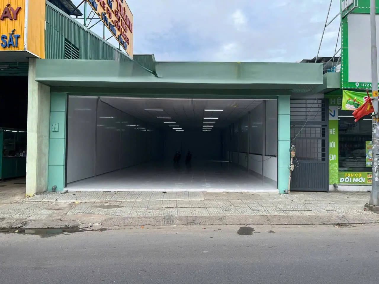 Cho thuê Nhà mặt tiền : 1172 Quang Trung, Quận Gò Vấp. Giá thuê : 65 triệu/tháng