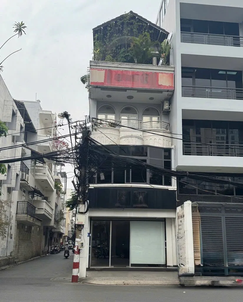 Cho thuê Nhà mặt tiền : 24 Đường A4, Phường 12, Quận Tân Bình. Giá thuê : 39 triệu/tháng