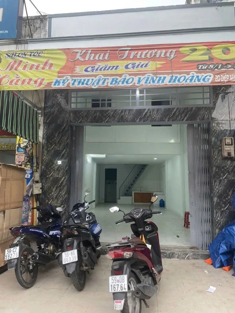 Cho thuê Nhà mặt tiền : 20 Diệp Minh Châu, Quận Tân Phú. Giá thuê : 18 triệu/tháng