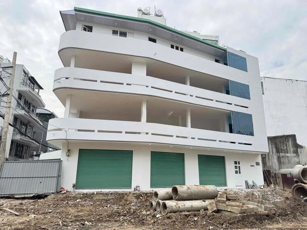 Cho thuê Nhà Góc : 108/7 Cộng Hòa, Quận Tân Bình. Giá thuê : 45 triệu/tháng