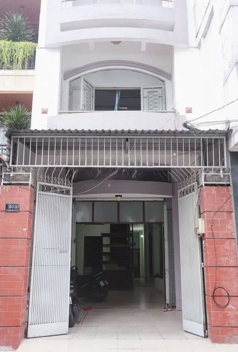 Cho thuê Nhà : 403 Cư Xá Lê Đại Hành, Quận 11. Giá thuê : 40 triệu/tháng
