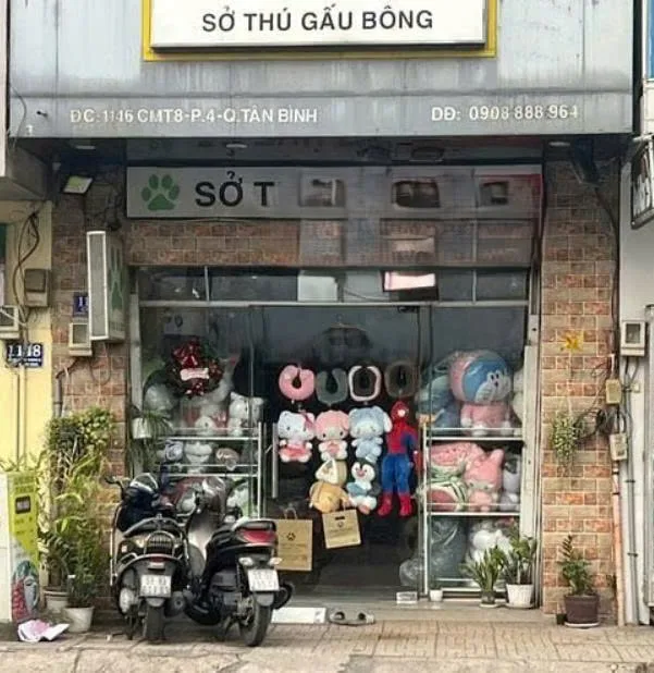 Cho thuê nhà mặt tiền 1146 Cách Mạng Tháng 8. Giá 23 triệu