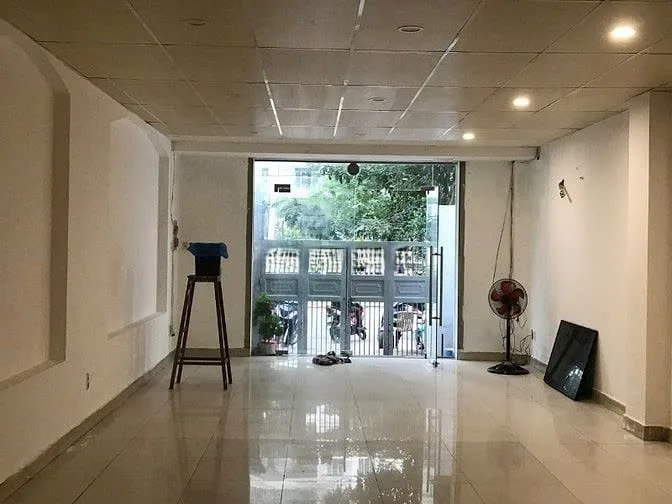 Cho thuê Nhà mặt tiền : A22 Ngô Thị Bì, Phường Tân Hưng, Quận 7. Giá thuê : 40 triệu/tháng