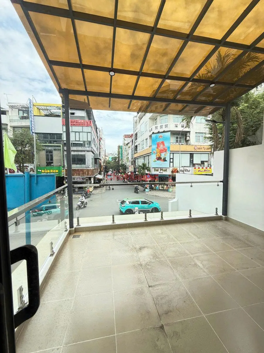 Cho Thuê Nhà Góc : 405A Sư Vạn Hạnh, Quận 10. Giá thuê : 80 triệu/tháng