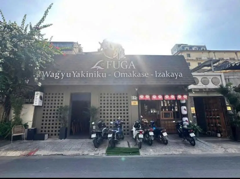 Cho thuê Nhà mặt tiền : 33 Mai Thị Lựu, Phường ĐaKao, Quận 1. Giá thuê : 150 triệu/tháng 