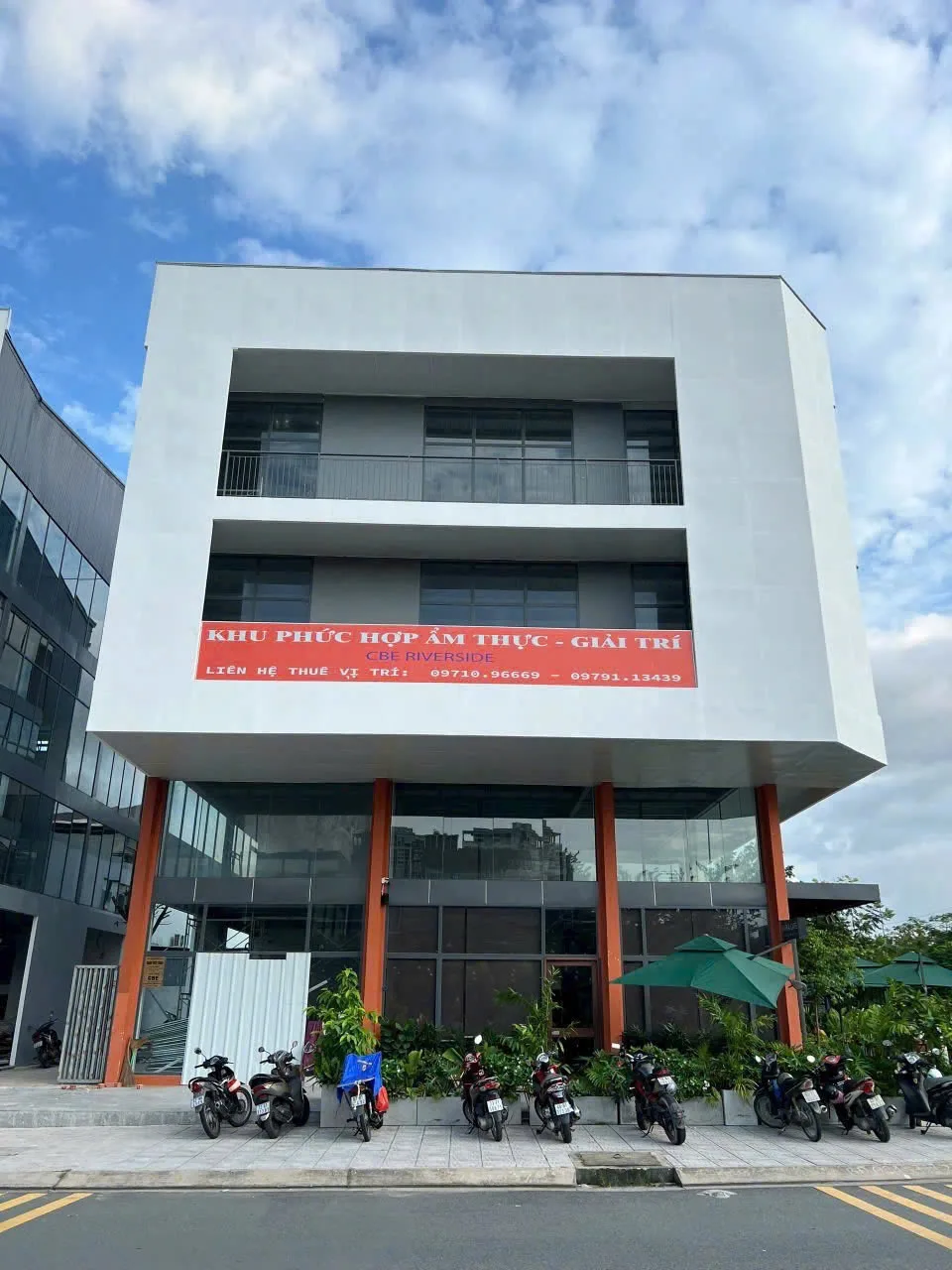 Cho thuê Nhà mặt tiền : 18 Đường số 103, khu TML, TP. Thủ Đức. Giá thuê : 230 triệu/tháng