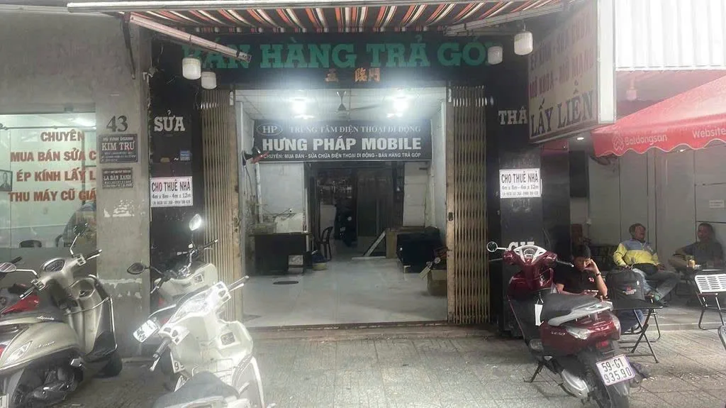 Cho thuê Nhà mặt tiền : 45 Hùng Vương, Phường 4, Quận 5. Giá thuê : 35 triệu/tháng