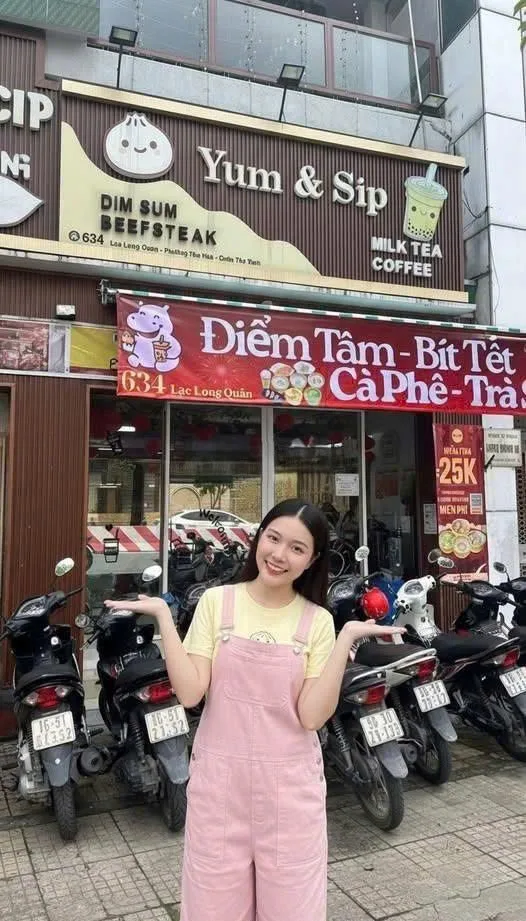 Cho thuê Nhà mặt tiền : 643 Lạc Long Quân, Phường 9, Quận Tân Bình. Giá thuê : 20 triệu/tháng