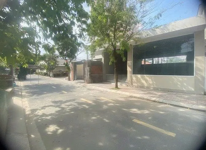 Cho thuê Nhà mặt tiền : 41 Xuân Thủy , Thảo Điền, TP. Thủ Đức. Giá thuê : 130 triệu/tháng