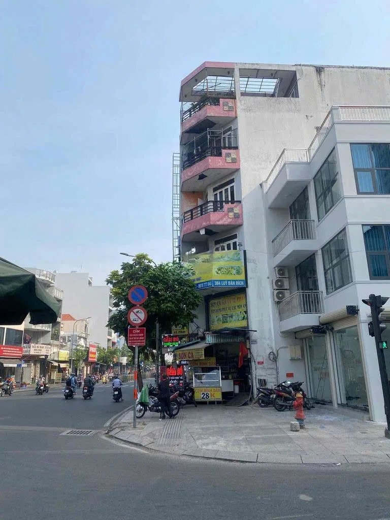 Cho thuê nhà mặt tiền 364 Lũy Bán Bích, Q.Tân Phú. Giá thuê: 35 triệu/tháng