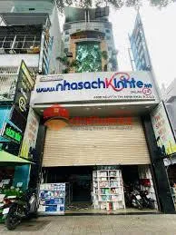 Cho Thuê Nhà : 300 Nguyễn Thị Minh Khai, Quận 3. Giá thuê : 90 triệu/tháng