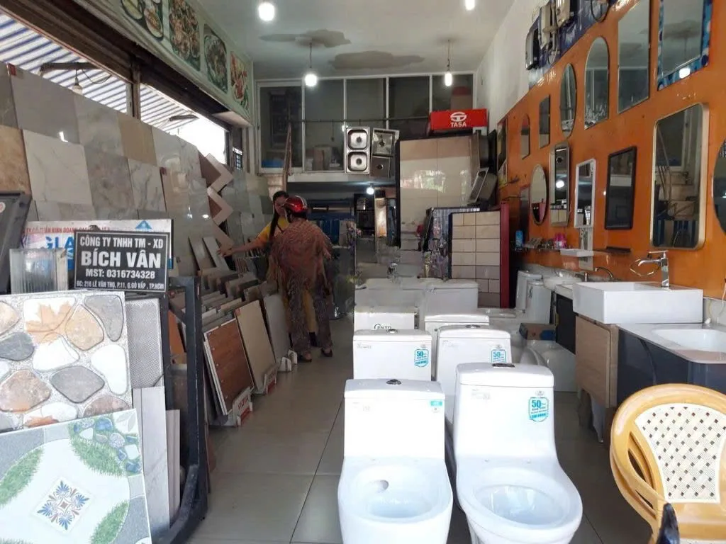 Cho Thuê Nhà GÓC : 216 Lê Văn Thọ, Quận Gò Vấp. Giá thuê : 45 triệu/tháng