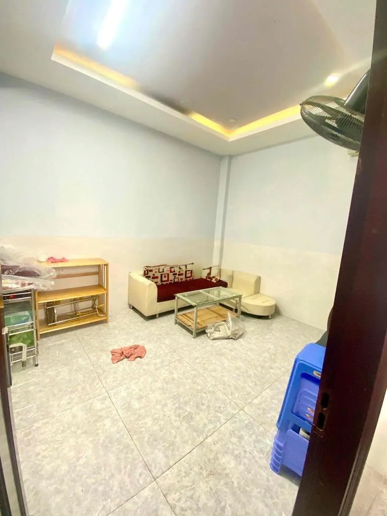 Cho thuê tòa nhà – 9 Nguyễn Văn Lạc, P.19, Q.Bình Thạnh. Giá thuê: 130 triệu/tháng