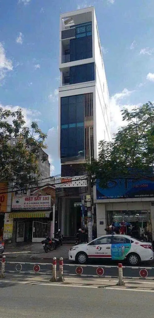Cho thuê Nhà mặt tiền : 195A Nguyễn Thị Thập, Phường Tân Phú, Quận 7. Giá thuê : 80 triệu/tháng