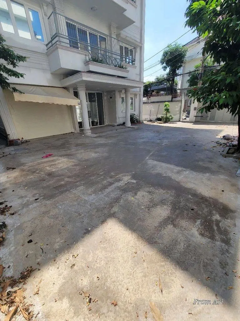 CHO THUÊ NHÀ : 82 BÌNH QUỚI , PHƯỜNG 27, QUẬN BÌNH THẠNH. GIÁ THUÊ : 95 TRIỆU/THÁNG
