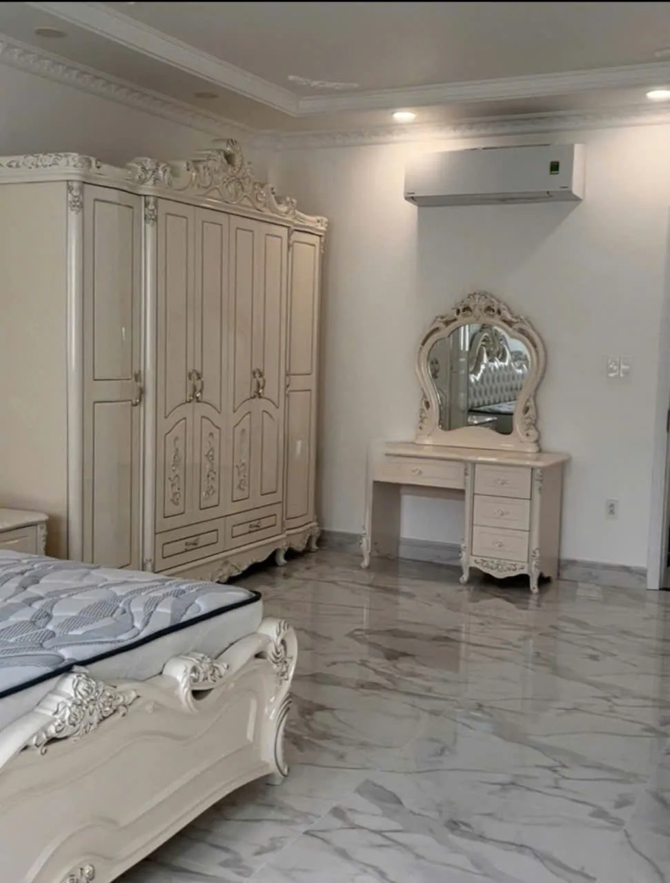 CHO THUÊ NHÀ : 68 Hoa Đào, Phường 2, Quận Phú Nhuận. Giá thuê: 35 triệu/tháng