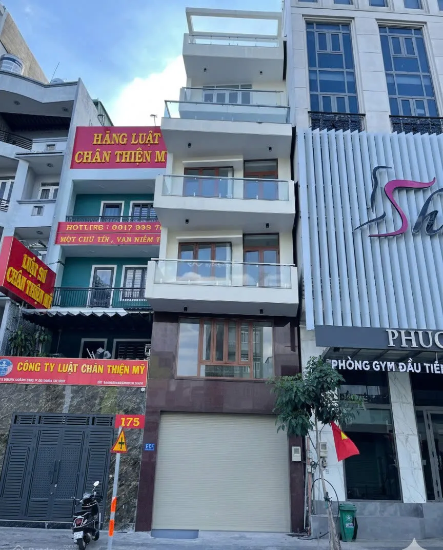 CHO THUÊ BUILDING : 177 Dương Quảng Hàm, Phường 6, Quận Gò Vấp. Giá thuê: 55 triệu/tháng
