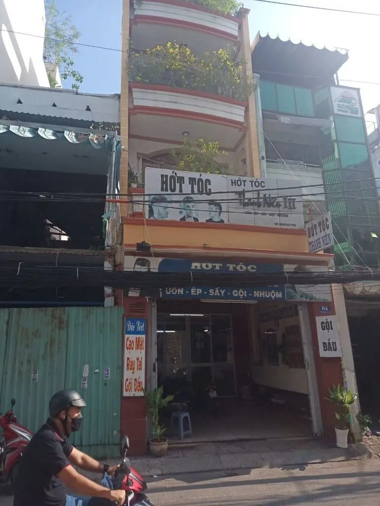 Cho thuê Nhà mặt tiền : 84 Nguyễn Trọng Tuyển, Phường 15, Quận Phú Nhuận, TP.HCM. Giá thuê: 35 triệu
