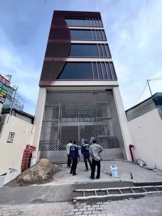 Cho thuê Building mặt tiền : 78 Đường 400, Phường Tân Phú, TP. Thủ Đức, TP.HCM. Giá thuê: 200 triệu/