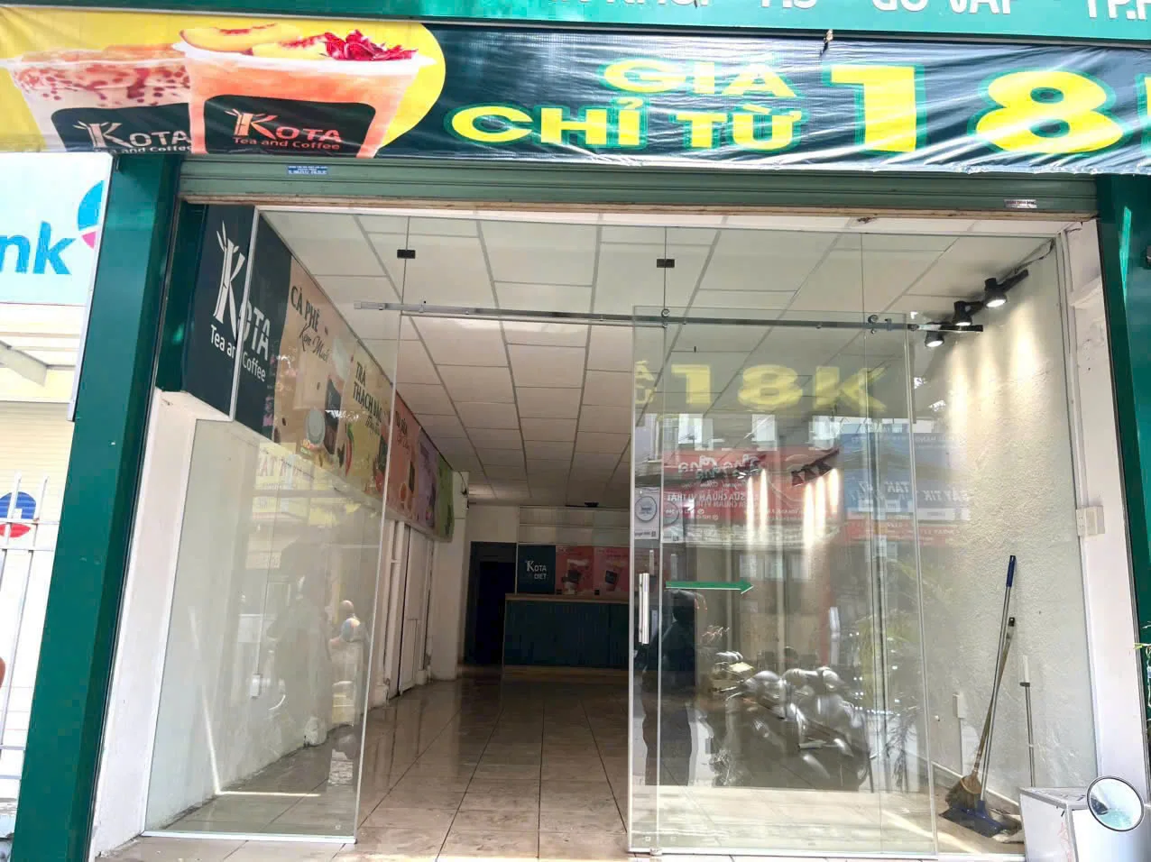 Cho Thuê Nhà Mặt Tiền : 402 Nguyễn Văn Khối, Phường 08, Quận Gò Vấp, TPHCM. Giá Thuê : 21 triệu/thán
