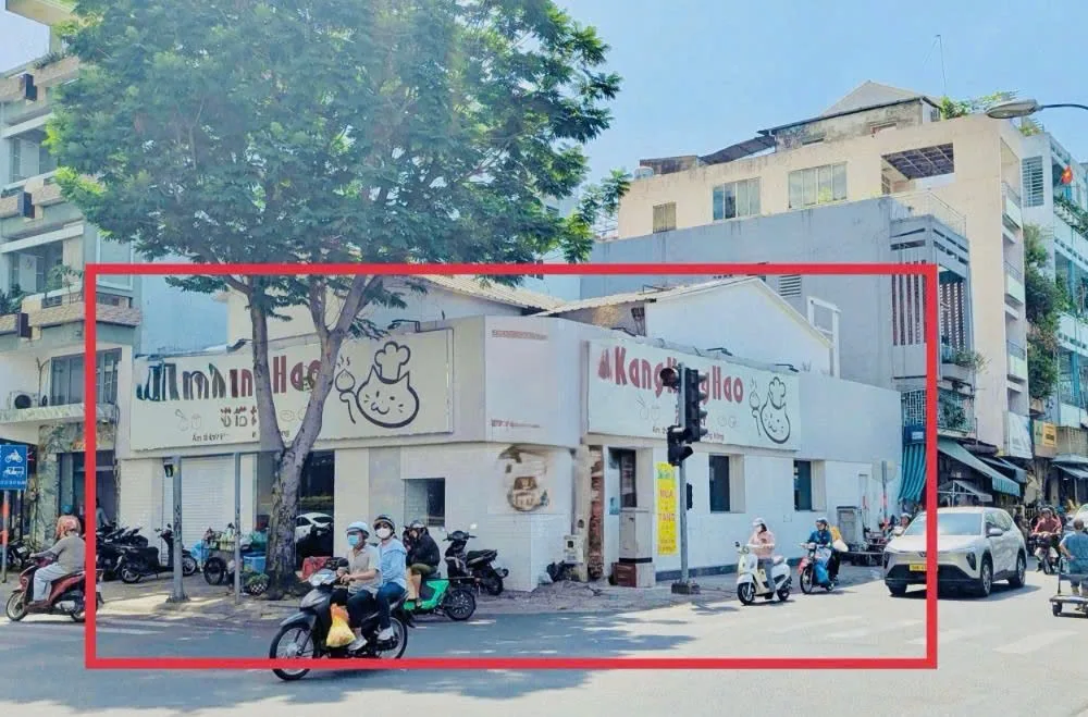 Cho Thuê Nhà Góc 2 mặt tiền : 965–967–969 Nguyễn Trãi, Quận 5. Giá thuê: 150 triệu/tháng