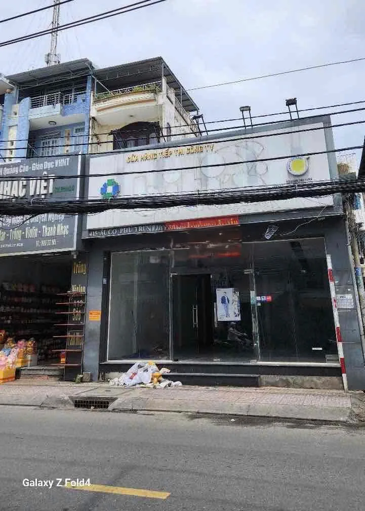 Cho thuê Nhà mặt tiền : 415 Âu Cơ, Phường Phú Trung, Quận Tân Phú. Giá thuê: 60 triệu/tháng