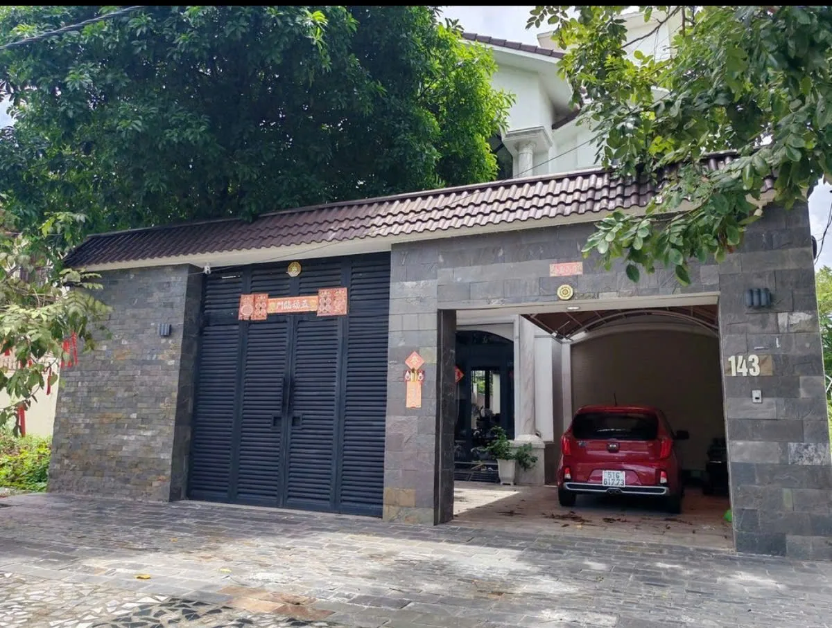 Cho thuê Nhà mặt tiền : 143 Đường 325 Trần Quang Nghị, Quận 8. Giá thuê: 50 triệu/tháng