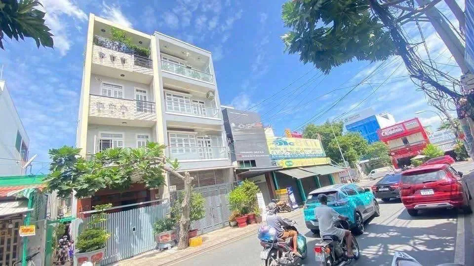 Cho thuê Nhà mặt tiền : 187 Nguyễn Hữu Tiến, Quận Tân Phú.  Giá thuê: 25 triệu/tháng
