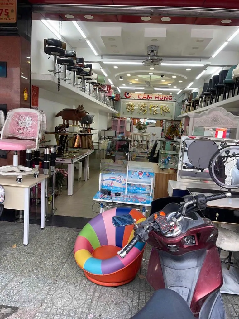 Cho thuê Mặt Bằng : 175 Ngô Gia Tự, Phường 2, Quận 10. Giá thuê: 35 triệu/tháng