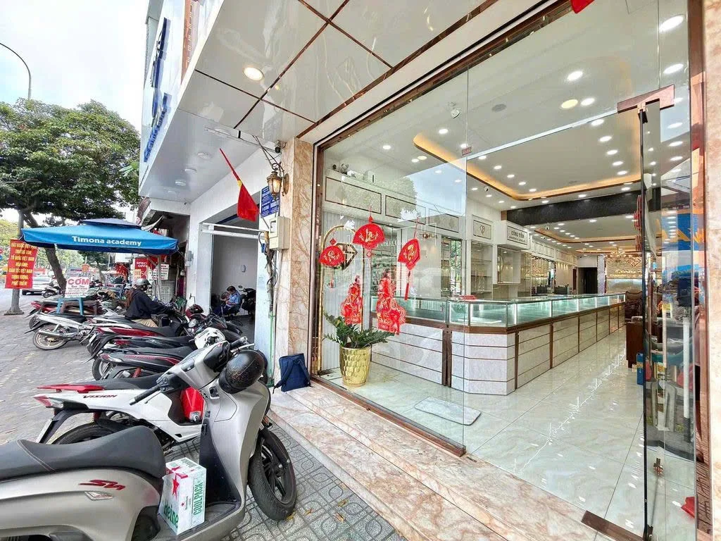 Cho thuê Nhà mặt tiền : 171 Quang Trung, Phường 10, Quận Gò Vấp. Giá thuê: 60 triệu/tháng