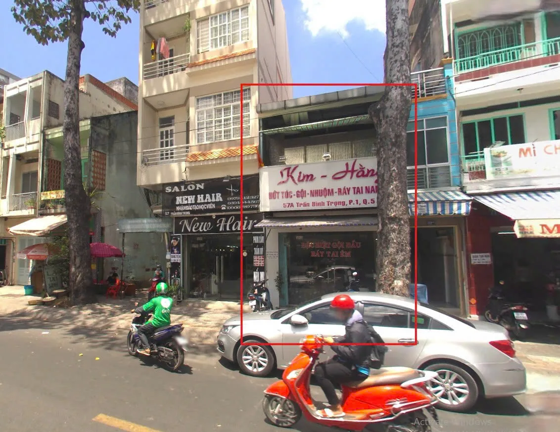 CHO THUÊ NHÀ MẶT TIỀN : 57A TRẦN BÌNH TRỌNG, PHƯỜNG 1, QUẬN 5. GIÁ THUÊ : 24 TRIỆU/THÁNG