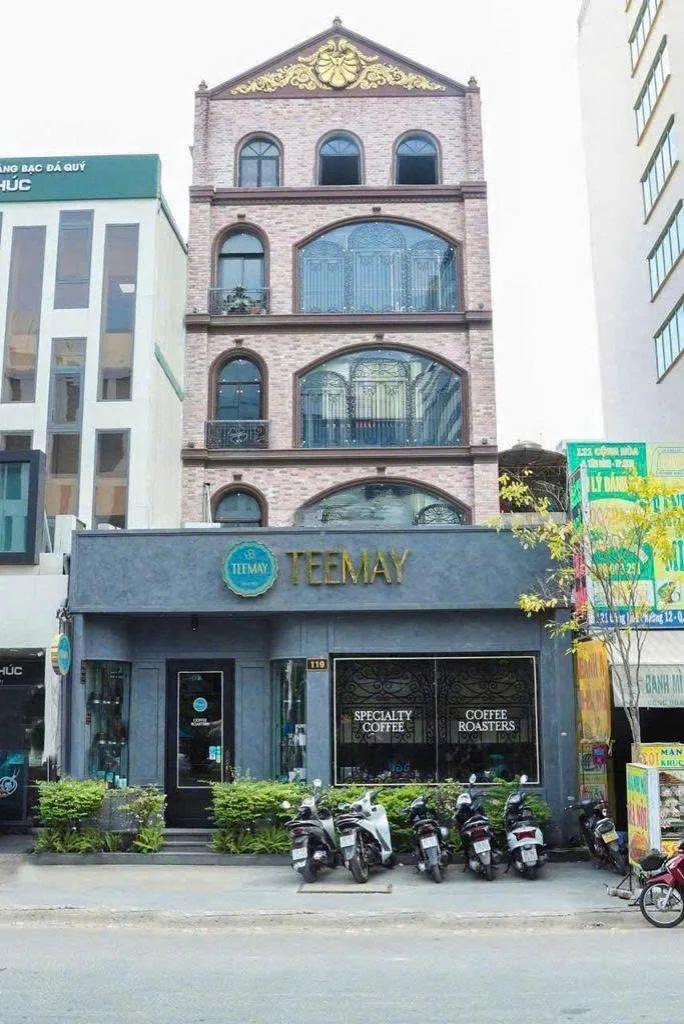 Cho thuê Nhà Góc 2 mặt tiền: 119 Cộng Hoà, Phường 12, Quận Tân Bình. Giá thuê: 270 triệu/tháng