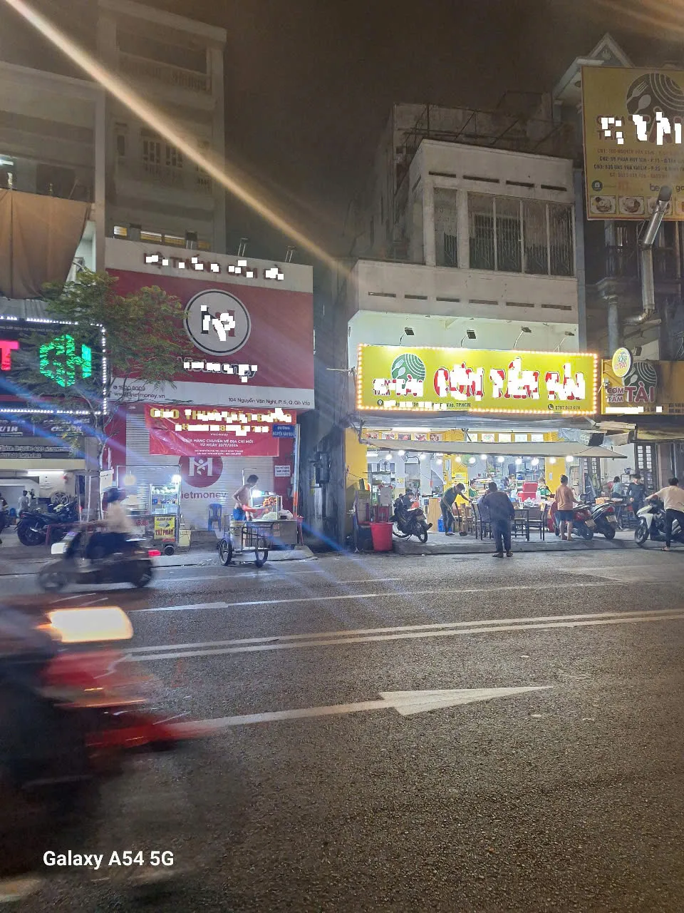 Cho thuê Mặt Bằng : 104 Nguyễn Văn Nghi, Phường 5, Quận Gò Vấp. Giá thuê: 33 triệu/tháng