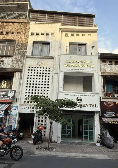Cho thuê Nhà : 200 Trần Huy Liệu, Phường 15, Quận Phú Nhuận. Giá thuê: 40 triệu/tháng