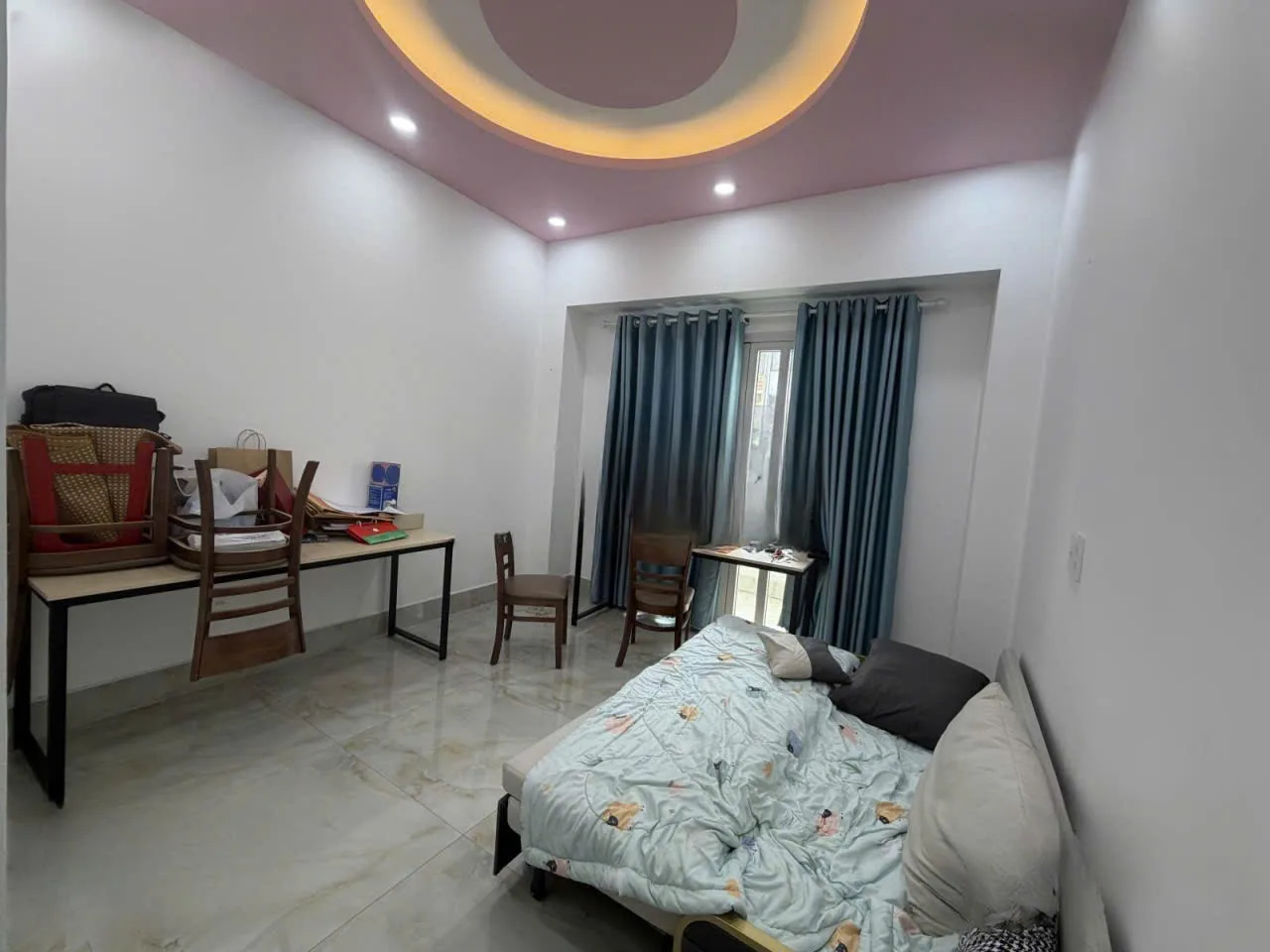 Cho thuê Nhà mặt tiền : 125 Lê Đại Hành, Phường 7, Quận 11. Giá thuê: 35 triệu/tháng