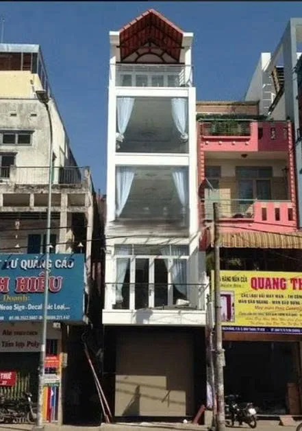 Cho thuê Nhà : 168 Bạch Đằng, Phường 24, Quận Bình Thạnh. Giá thuê: 30 triệu/tháng