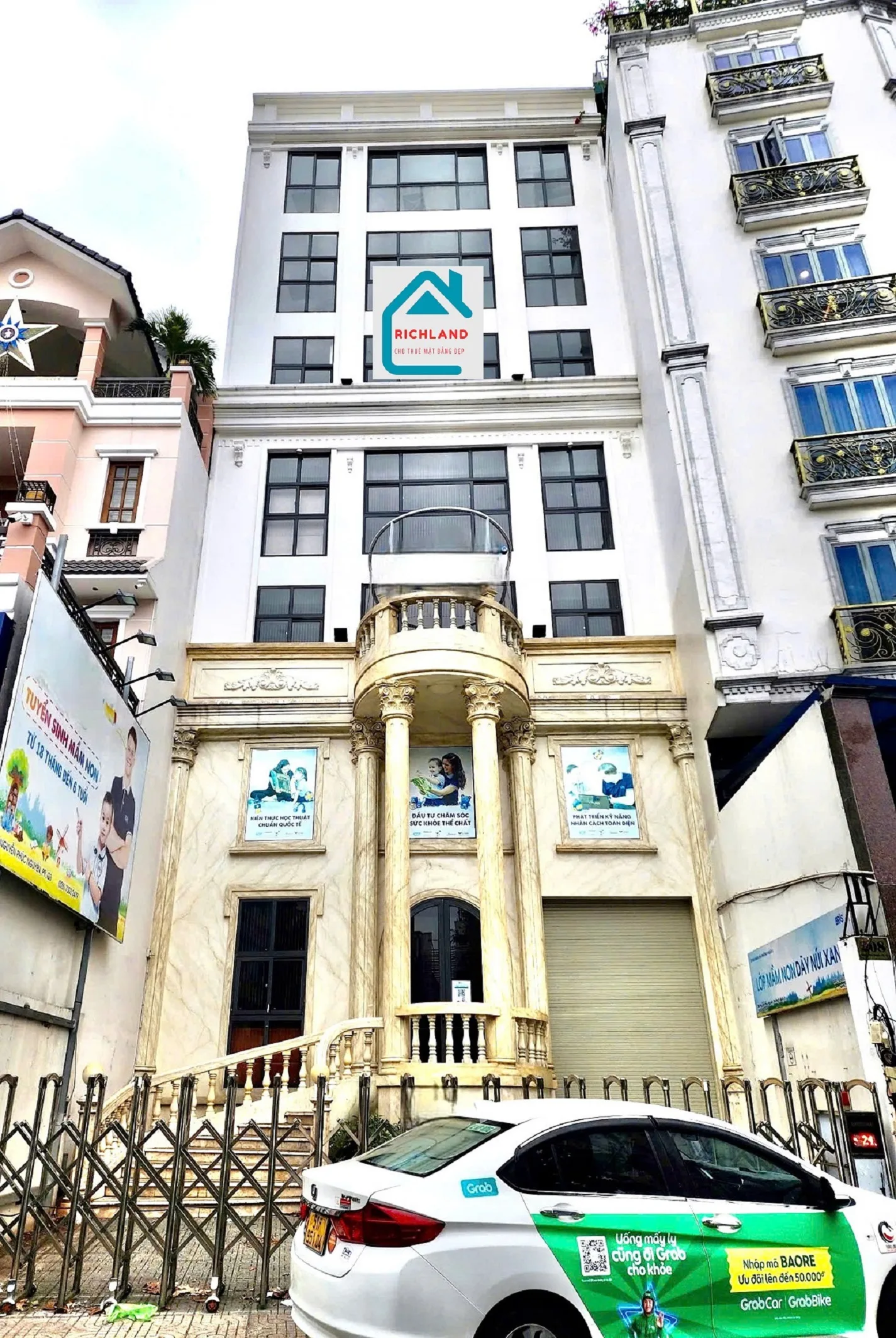 Cho thuê Nhà : 208 Nguyễn Phúc Nguyên, Phường 9, Quận 3. Giá thuê: 420 triệu/tháng (chưa VAT)