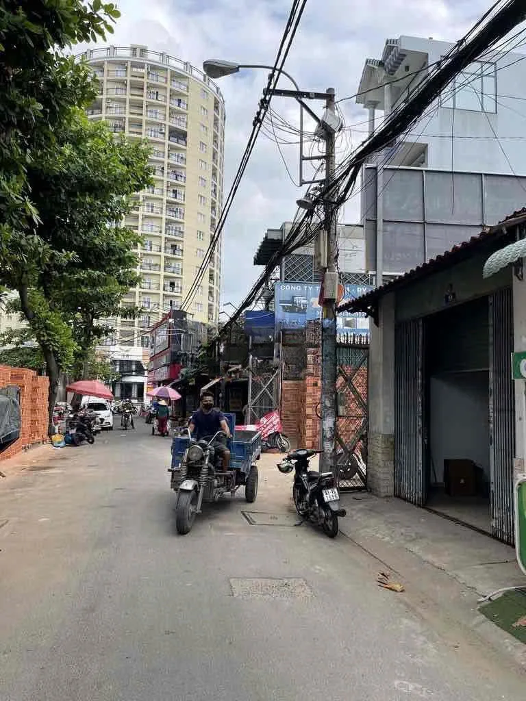 Cho thuê Nhà mặt tiền : 9 Tân Trụ, Phường 15, Quận Tân Bình, TP.HCM. Giá thuê: 25 triệu/tháng
