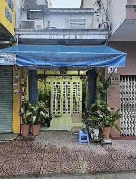 Cho thuê Nhà Góc 2 mặt tiền : 77 Bùi Hữu Nghĩa, Phường 1, Quận Bình Thạnh. Giá thuê: 30 triệu/tháng