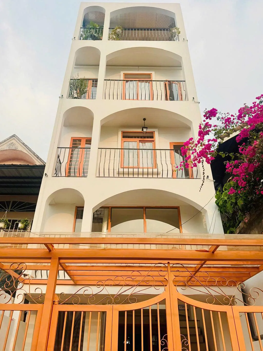 Cho thuê Nhà CHDV :36 Trần Văn Sắc, Phường Thảo Điền, TP. Thủ Đức. Giá thuê: 100 triệu/tháng