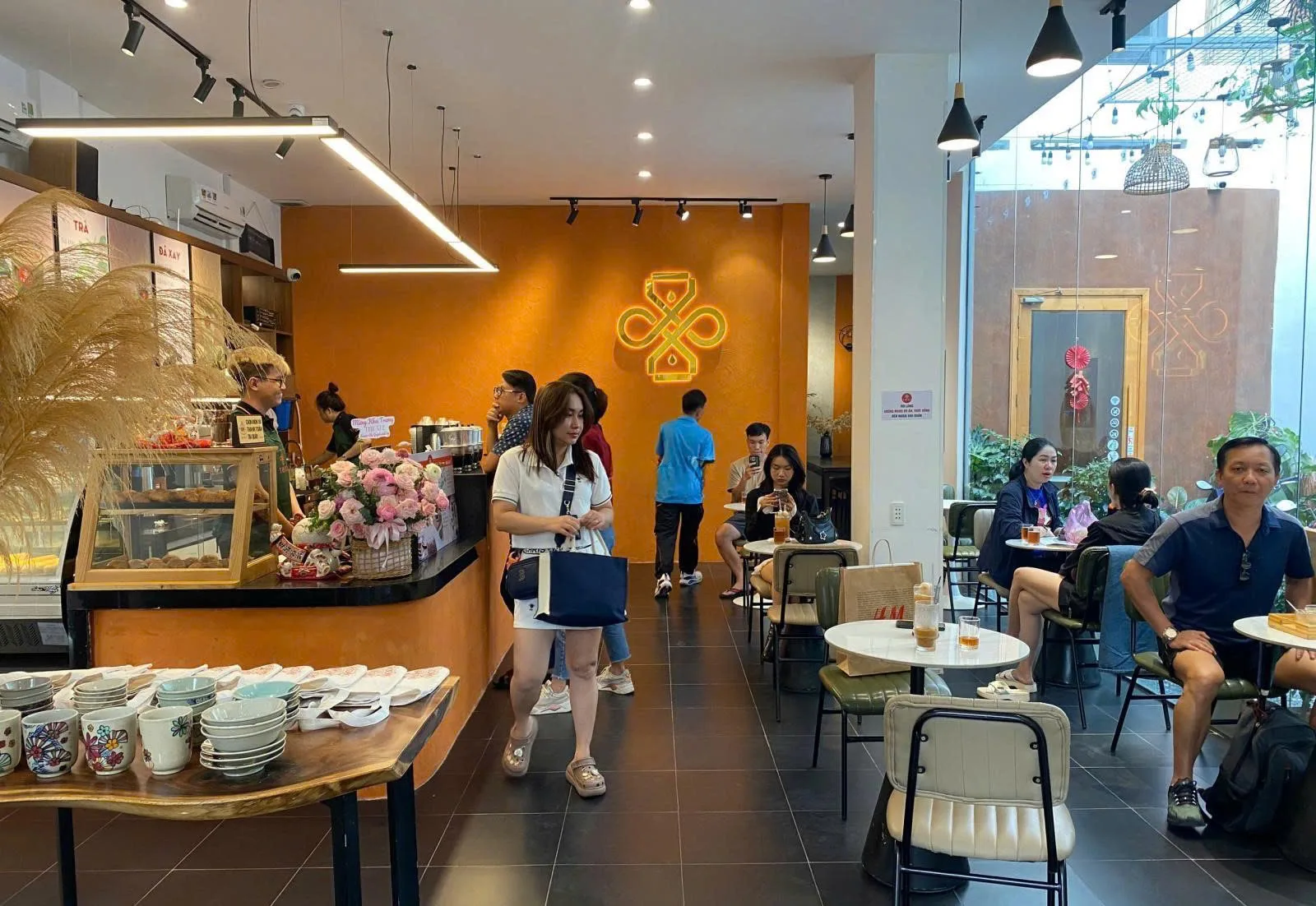 Cho thuê Nhà nguyên căn : Phú Nhuận. Giá thuê: 40 triệu/tháng