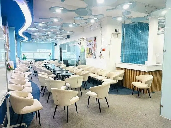Cho thuê Building mặt tiền : 602 Phạm Văn Đồng, Thủ Đức. Giá thuê: 160 triệu/tháng