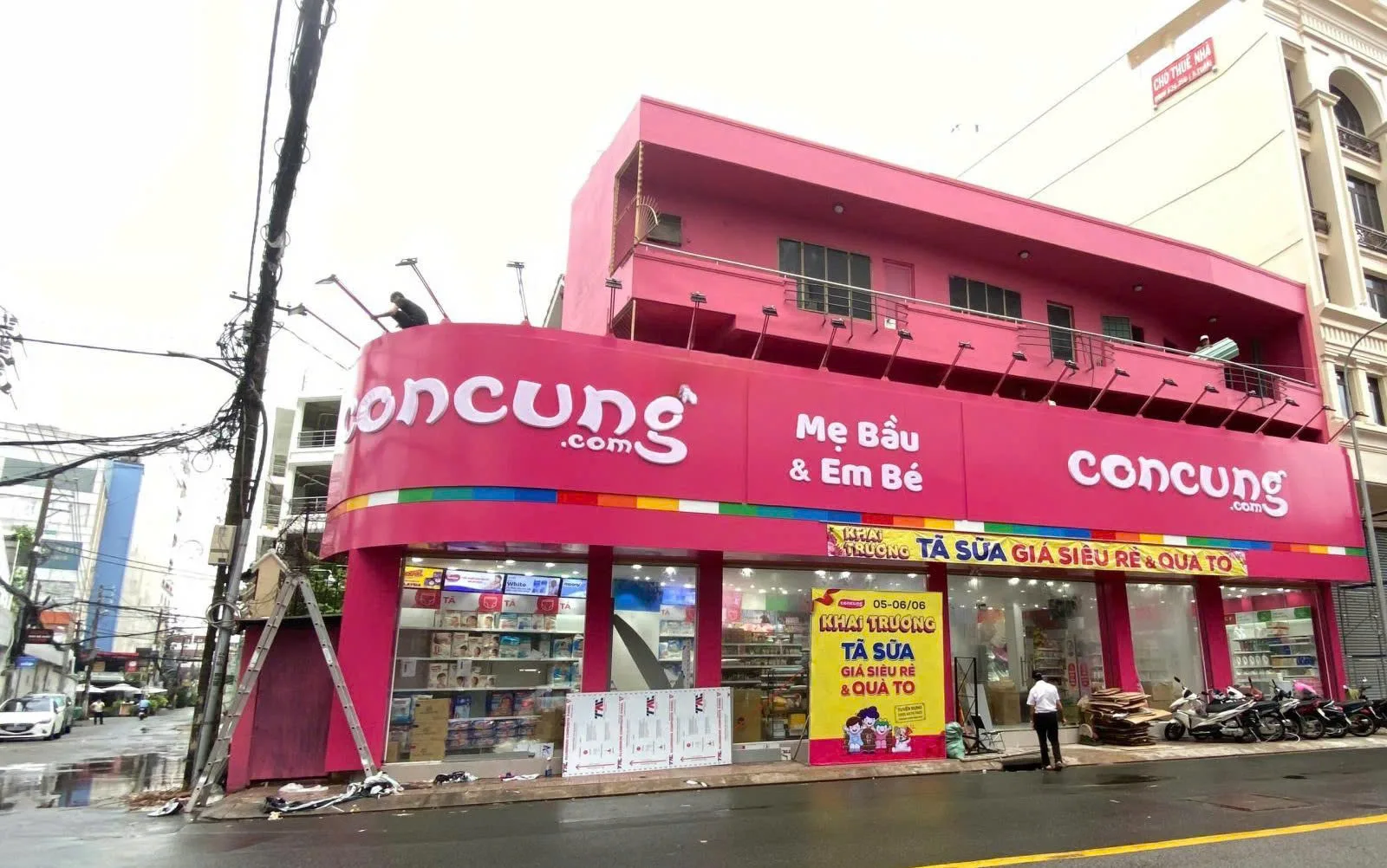 CHO THUÊ NHÀ GÓC 2 MẶT TIỀN : 9 ÚT TỊCH, TÂN BÌNH. GIÁ THUÊ : 70 TRIỆU/THÁNG