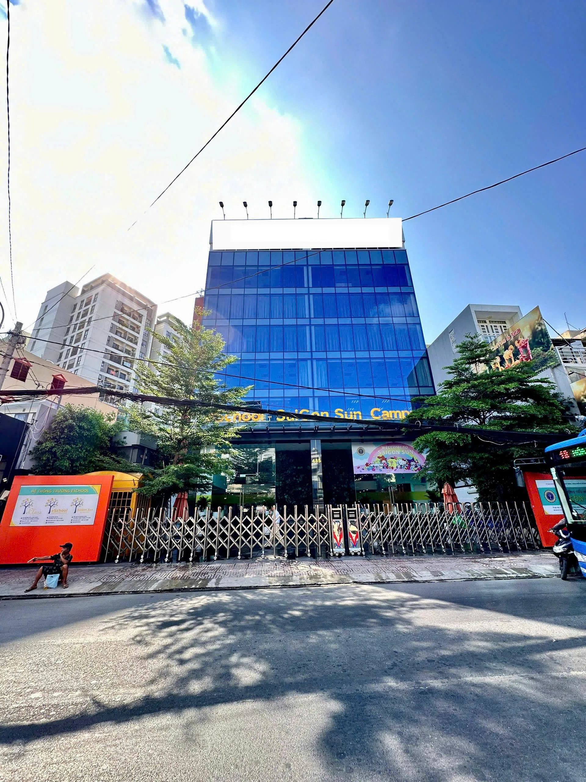 CHO THUÊ TÒA NHÀ : 485–487 LÊ QUANG ĐỊNH, BÌNH THẠNH. GIÁ THUÊ : 600 TRIỆU/THÁNG