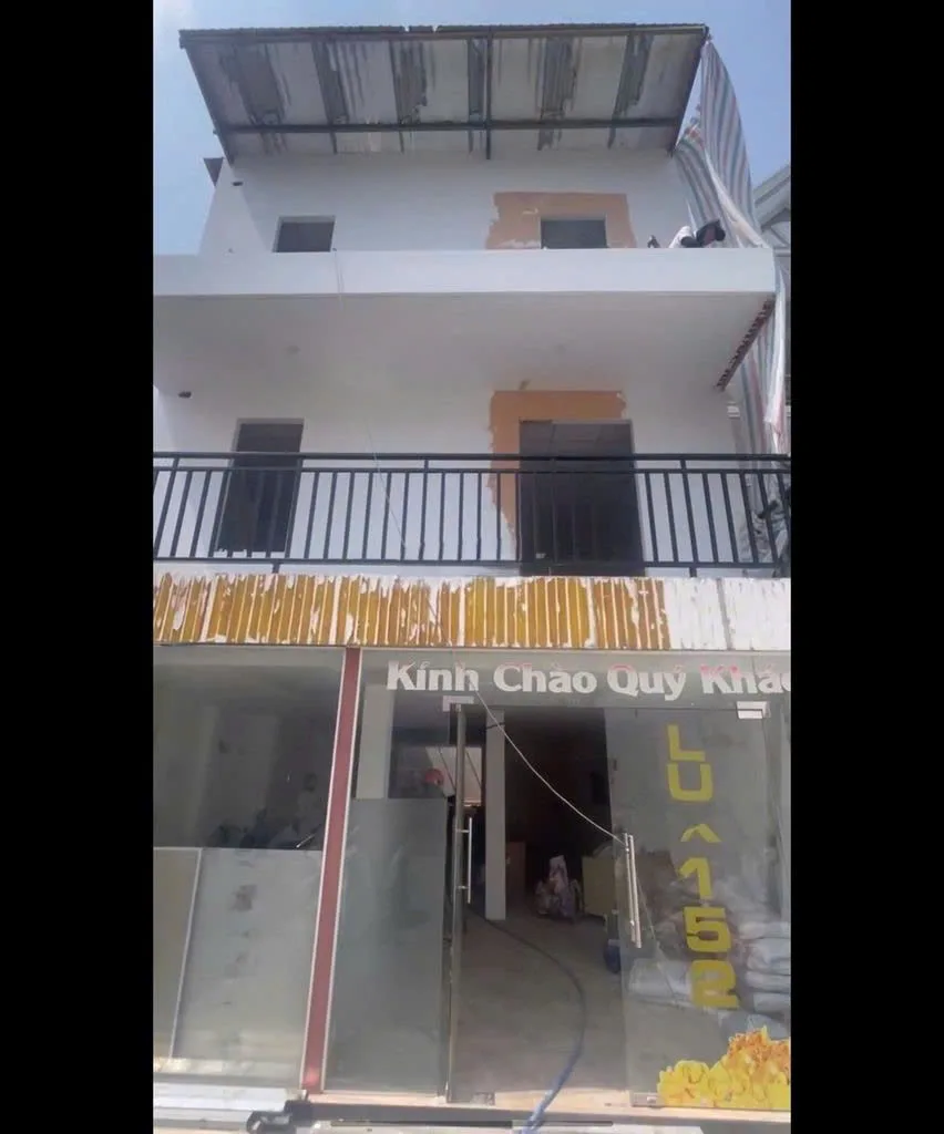 Cho Thuê Nhà : 163 Lý Tự Trọng, Quận 1. Giá thuê: 150 triệu/tháng