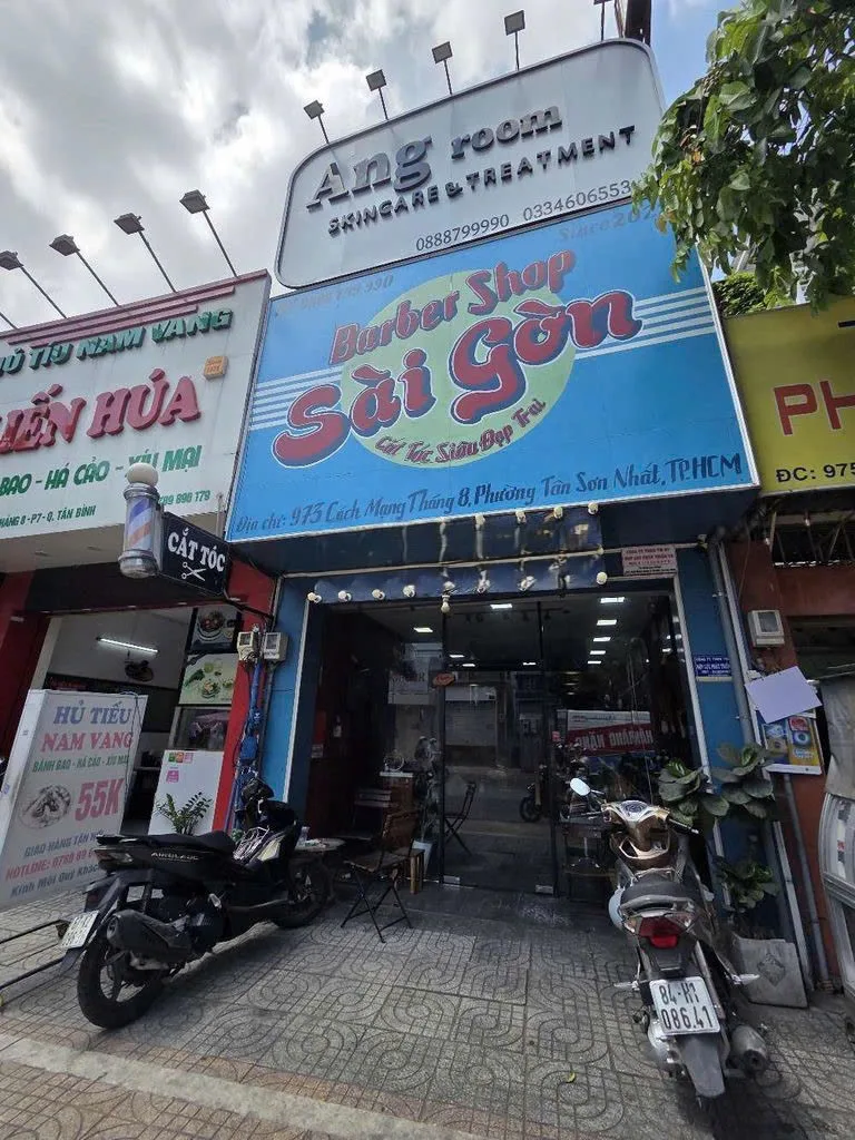 Cho thuê Nhà mặt tiền : 973 Cách Mạng Tháng 8, Phường 7, Quận Tân Bình. Giá thuê: 27 triệu/tháng