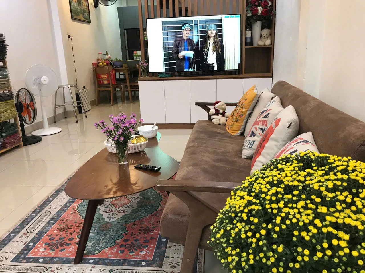 Nhà nguyên căn :  891/54 Nguyễn Kiệm, Phường 3, Quận Gò Vấp. Giá thuê : 13 triệu/tháng