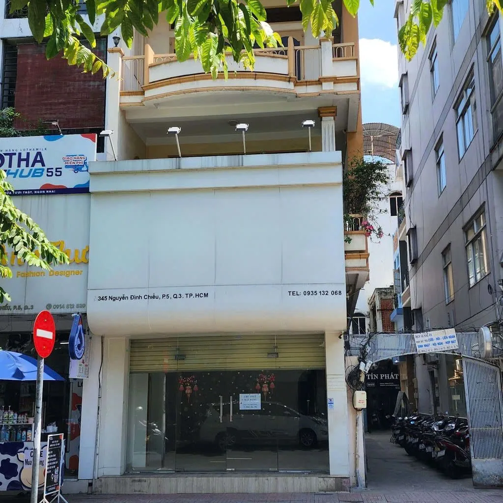 Cho thuê Mặt Bằng mặt tiền: 345 Nguyễn Đình Chiểu, Phường 5, Quận 3. Giá thuê: 40 triệu/tháng